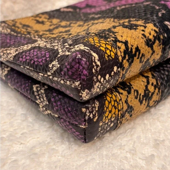 COACH F37172 Crosby Crossbody and Zip Around Wallet Set - Picture 7 of 16